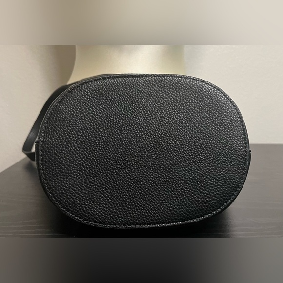 Nanette Lepore Loren Black Bucket Bag Purse - Picture 7 of 15